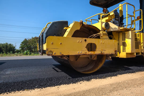 Why Choose Us For All Your Driveway Paving Needs in Monticello, MS?